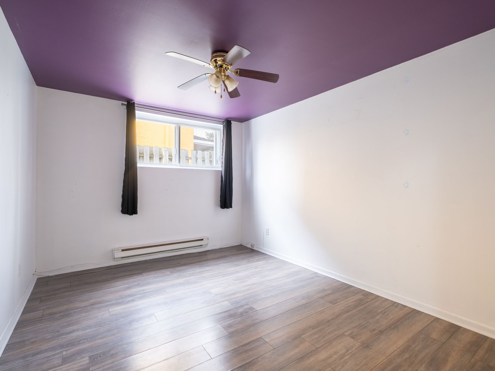 









72

 - 74B


Rue de la Rive

,
Sainte-Anne-de-Sorel,




QC
J3P1K2

