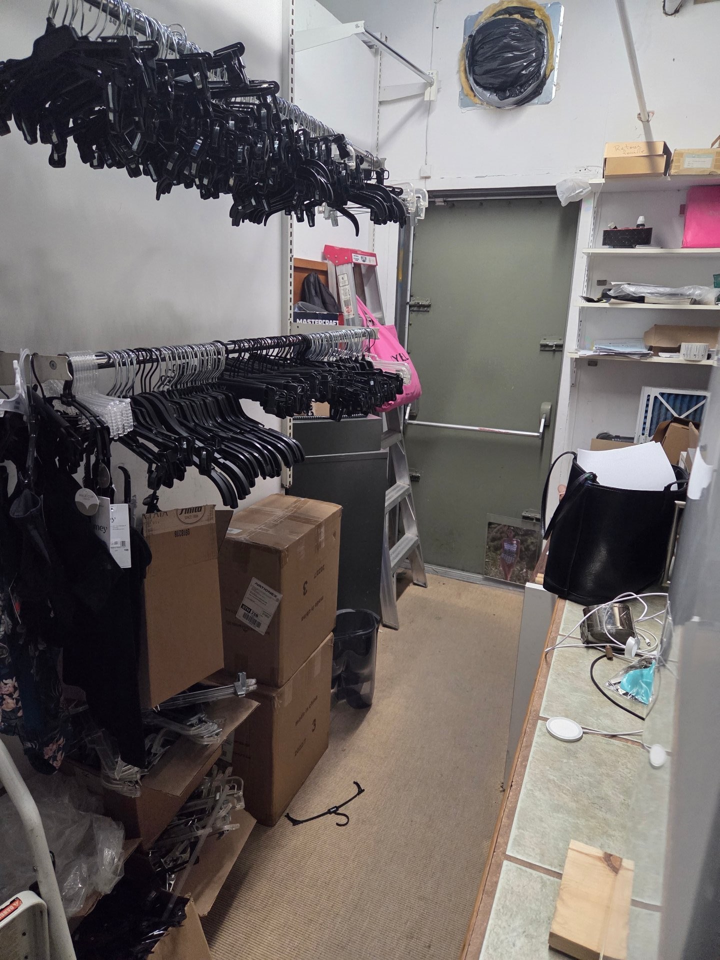 









557


Boul. du Séminaire N.

,
Saint-Jean-sur-Richelieu,




QC
J3B7C9

