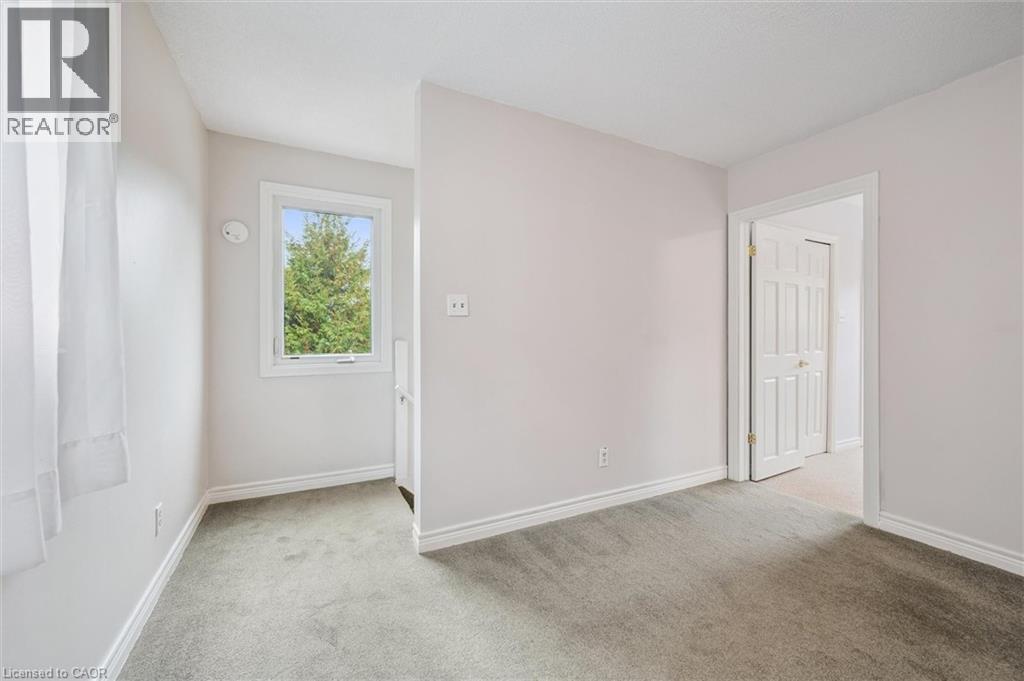 












6548 BEATTY LINE N

,
Fergus,




Ontario
N1M2W3

