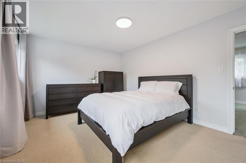 












6548 BEATTY LINE N

,
Fergus,




Ontario
N1M2W3


