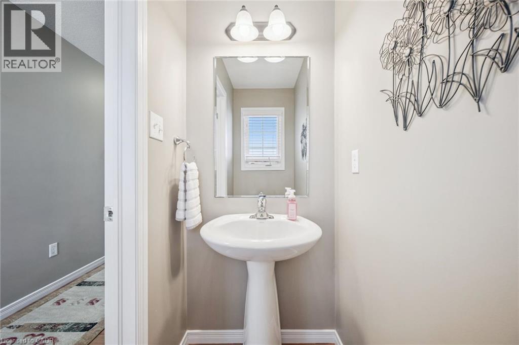 












6 UPPER MERCER Street Unit# E18

,
Kitchener,




Ontario
N2A0E4

