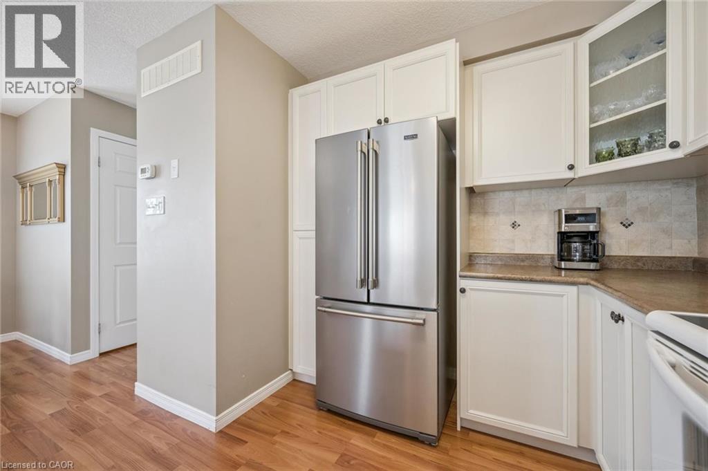 












6 UPPER MERCER Street Unit# E18

,
Kitchener,




Ontario
N2A0E4

