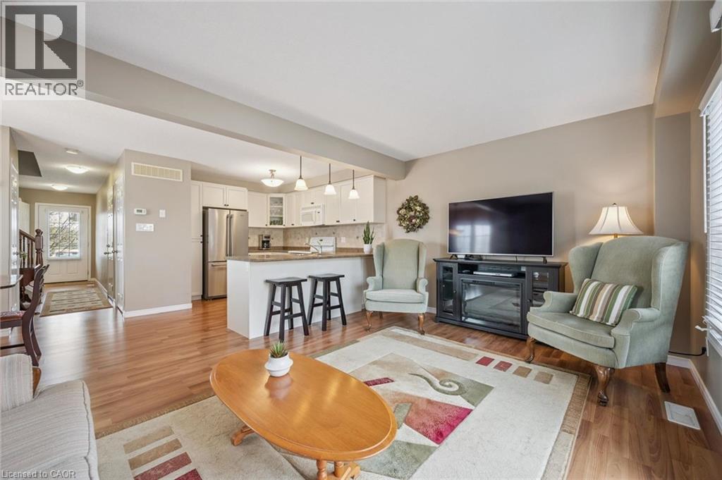 












6 UPPER MERCER Street Unit# E18

,
Kitchener,




Ontario
N2A0E4

