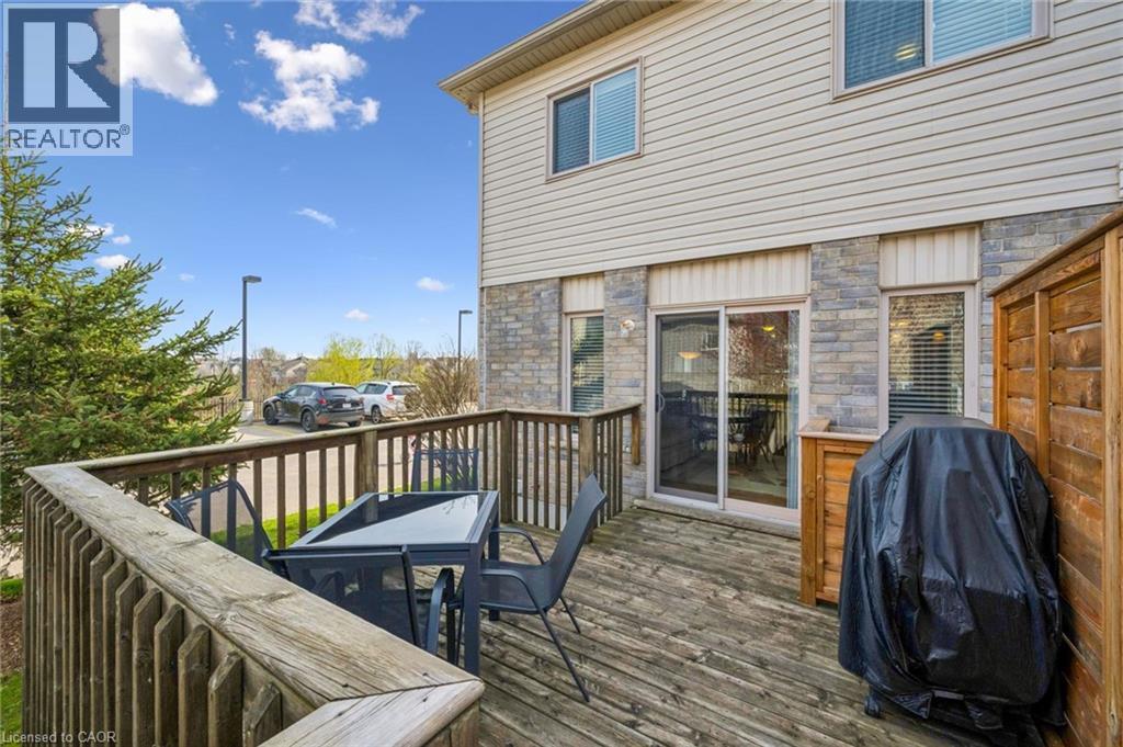 












6 UPPER MERCER Street Unit# E18

,
Kitchener,




Ontario
N2A0E4

