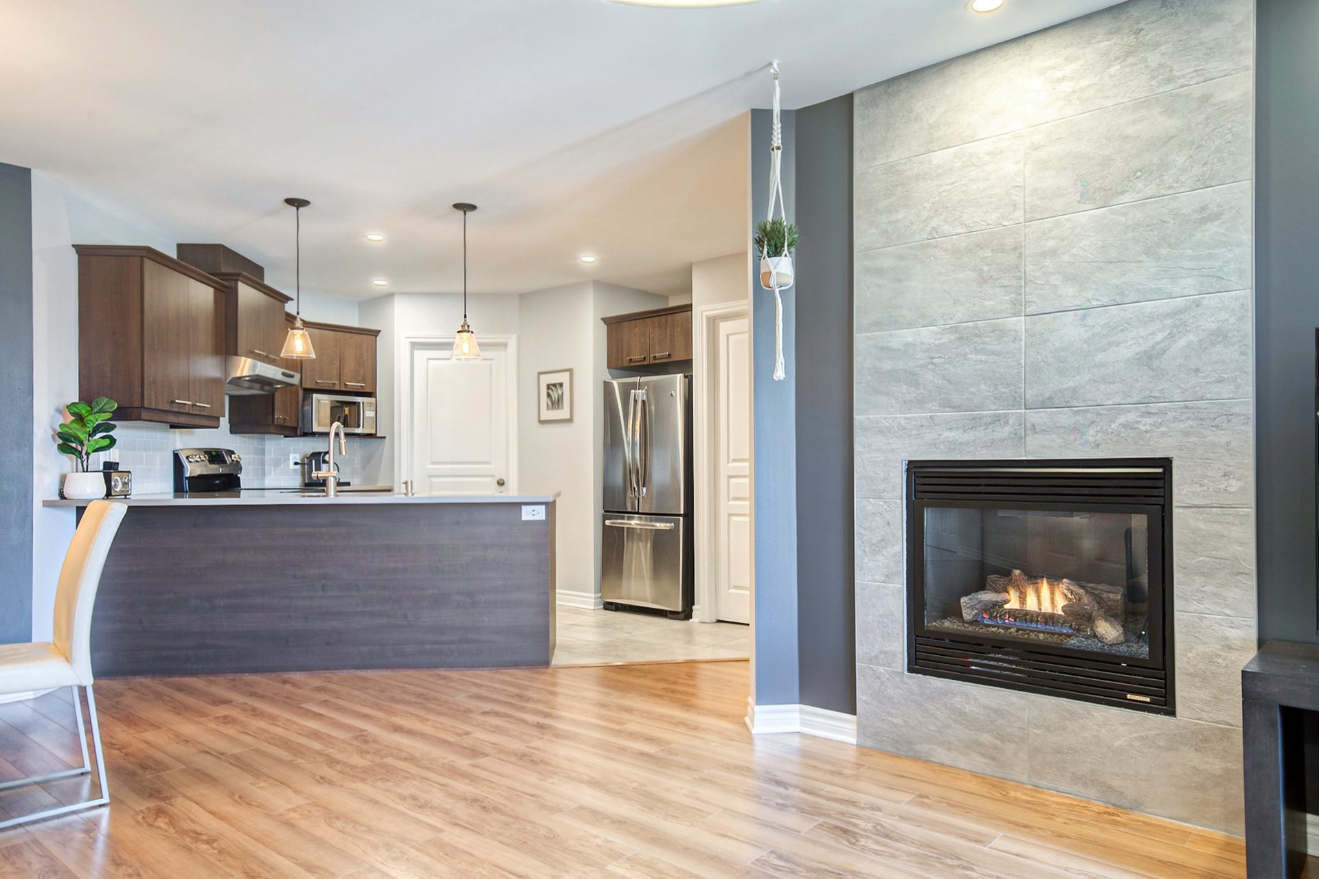 









782


Rue des Sureaux

, 6,
Boucherville,




QC
J4B0J4

