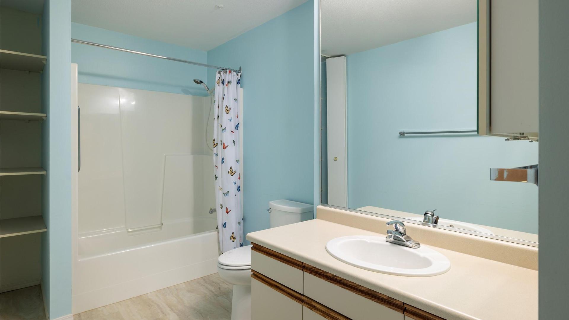 









1045


Sutherland

Avenue, 115B,
Kelowna,




BC
V1Y 5Y1

