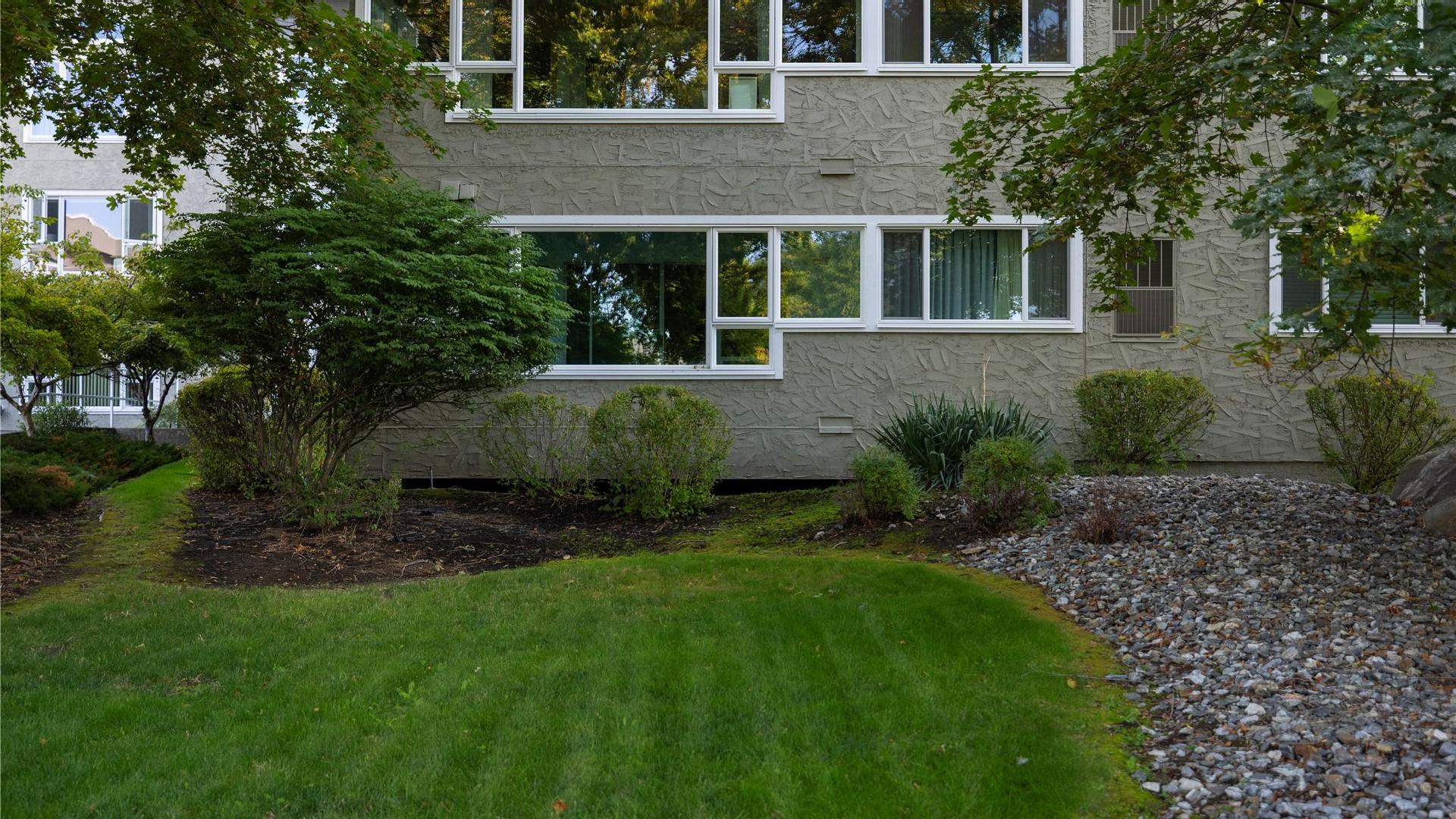 









1045


Sutherland

Avenue, 115B,
Kelowna,




BC
V1Y 5Y1

