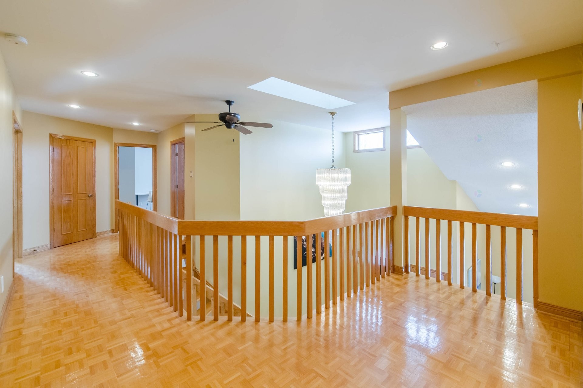 









9105


Crois. Rimouski

,
Brossard,




QC
J4X2S3

