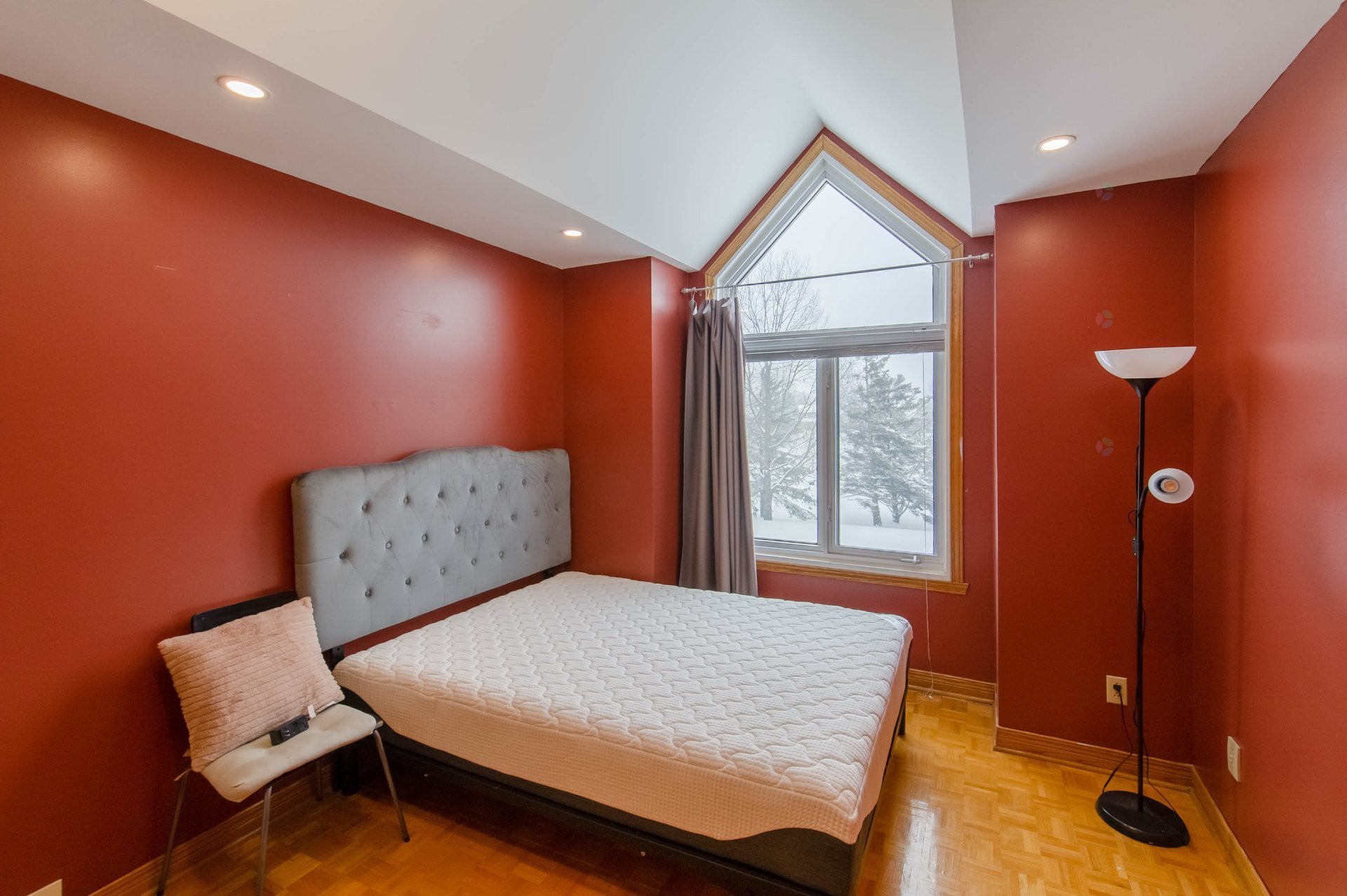 









9105


Crois. Rimouski

,
Brossard,




QC
J4X2S3


