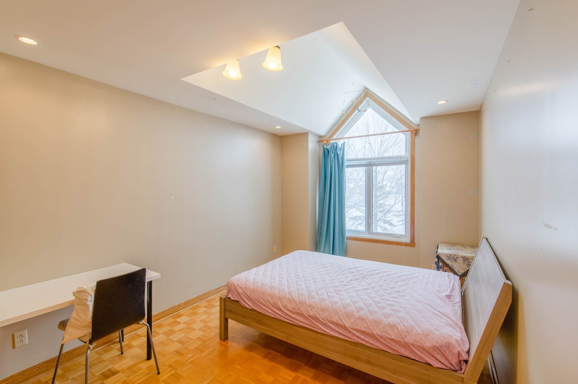 









9105


Crois. Rimouski

,
Brossard,




QC
J4X2S3


