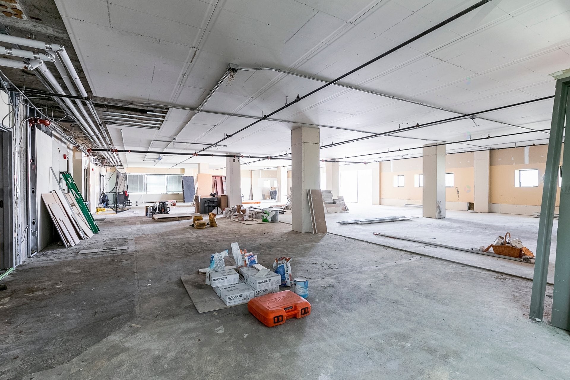









5075


Rue De Sorel

, 300,
Montréal (Côte-des-Neiges/Notre-Dame-de-Grâce),




QC
H4P1G6

