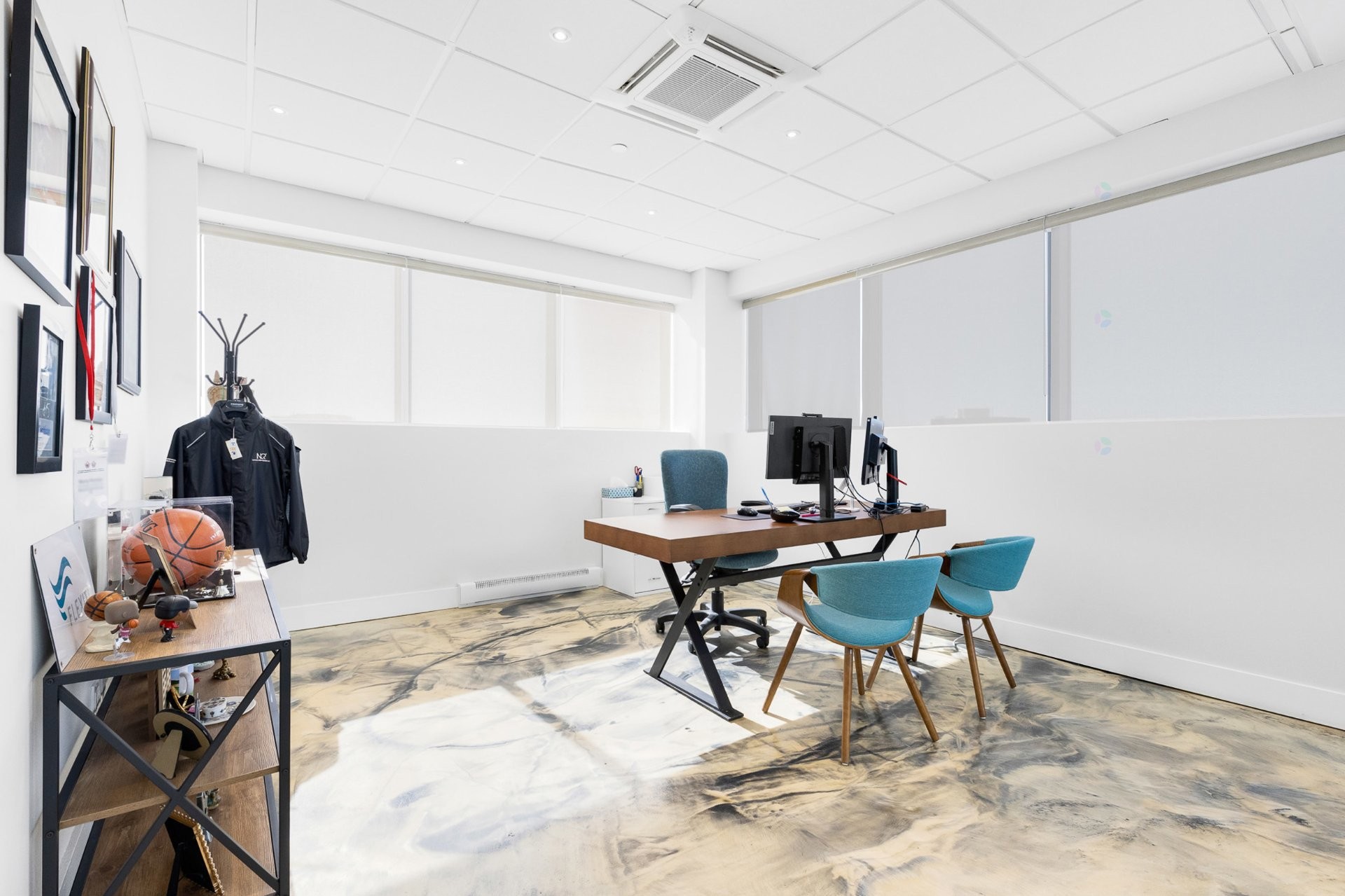 









5075


Rue De Sorel

, 400-500,
Montréal (Côte-des-Neiges/Notre-Dame-de-Grâce),




QC
H4P1G6

