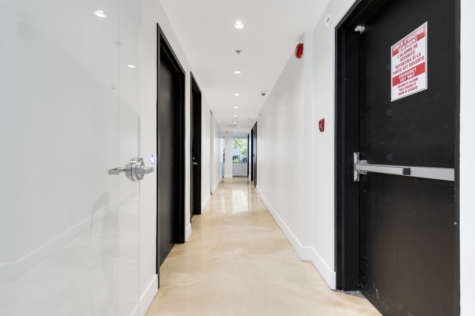 









5075


Rue De Sorel

, 400-500,
Montréal (Côte-des-Neiges/Notre-Dame-de-Grâce),




QC
H4P1G6

