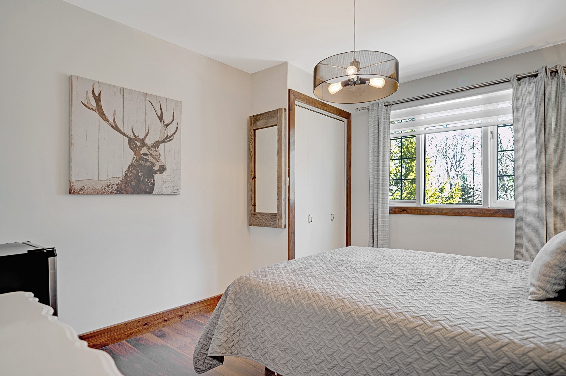 









54


Rue Lawken

,
Morin-Heights,




QC
J0R1H0


