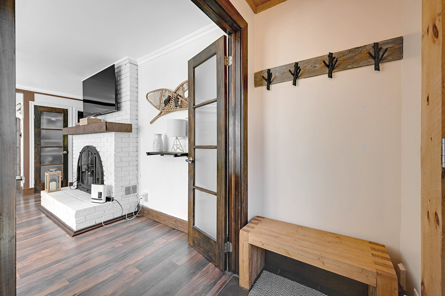 









54


Rue Lawken

,
Morin-Heights,




QC
J0R1H0

