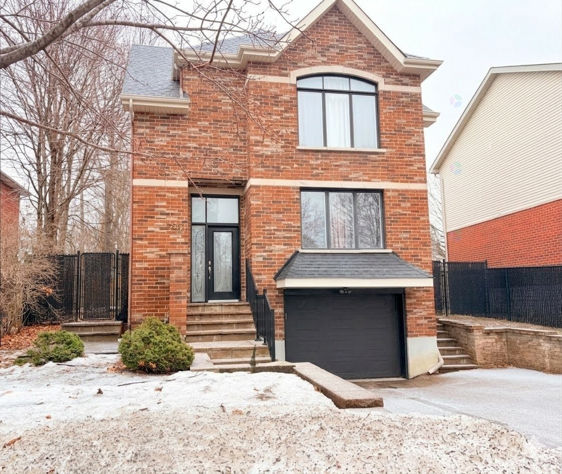 









12809


Rue Brook

,
Montréal (Pierrefonds-Roxboro),




QC
H8Z1C1

