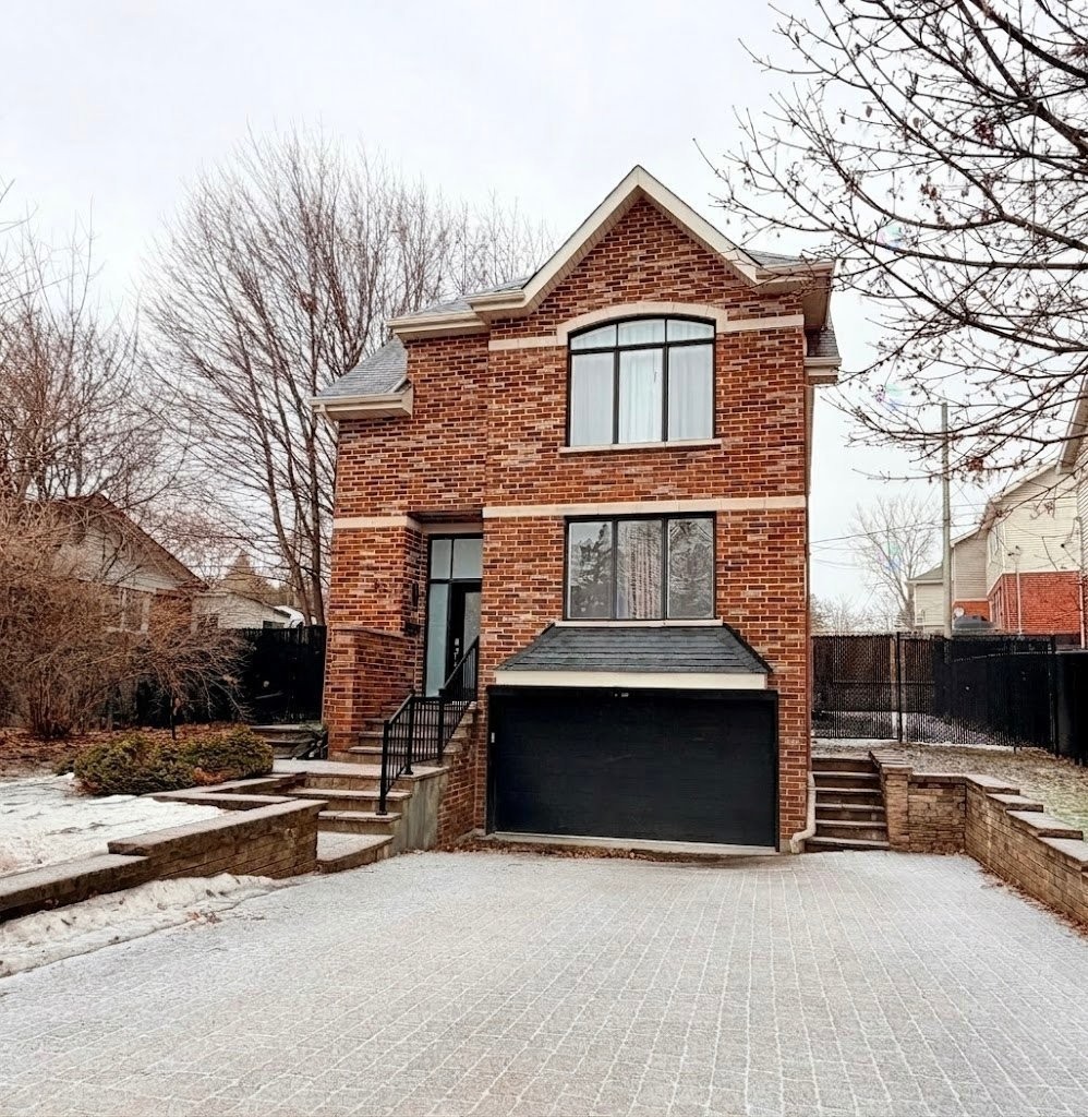 









12809


Rue Brook

,
Montréal (Pierrefonds-Roxboro),




QC
H8Z1C1

