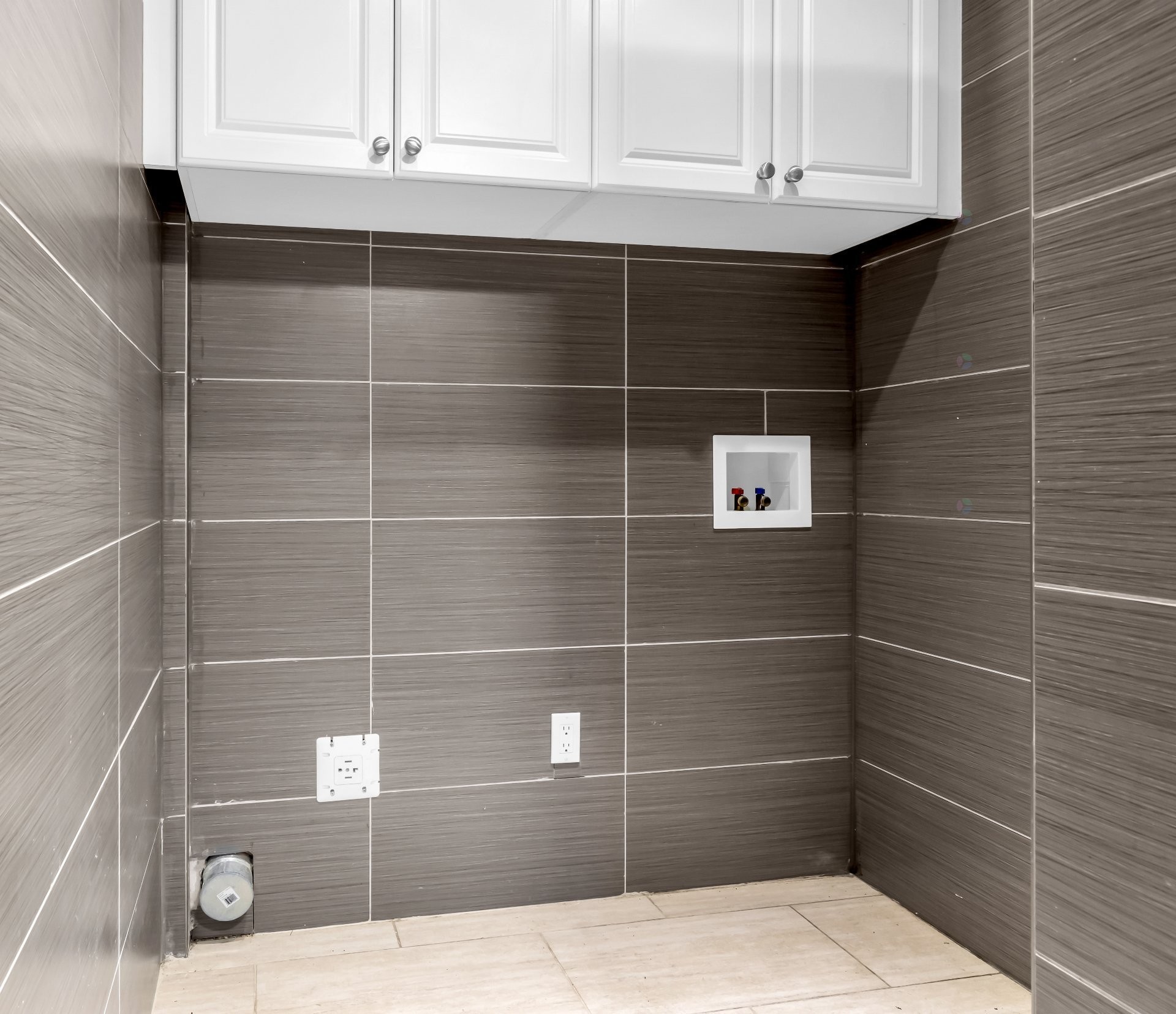 









12809


Rue Brook

,
Montréal (Pierrefonds-Roxboro),




QC
H8Z1C1

