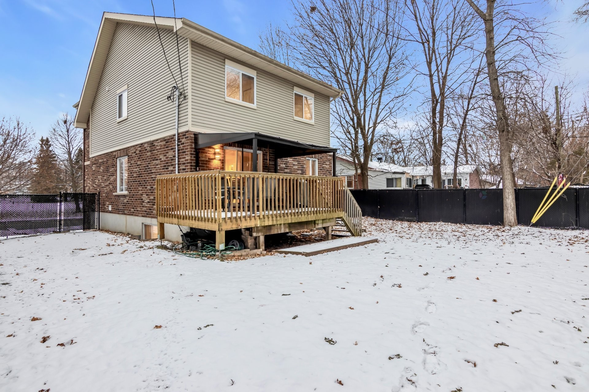 









12809


Rue Brook

,
Montréal (Pierrefonds-Roxboro),




QC
H8Z1C1

