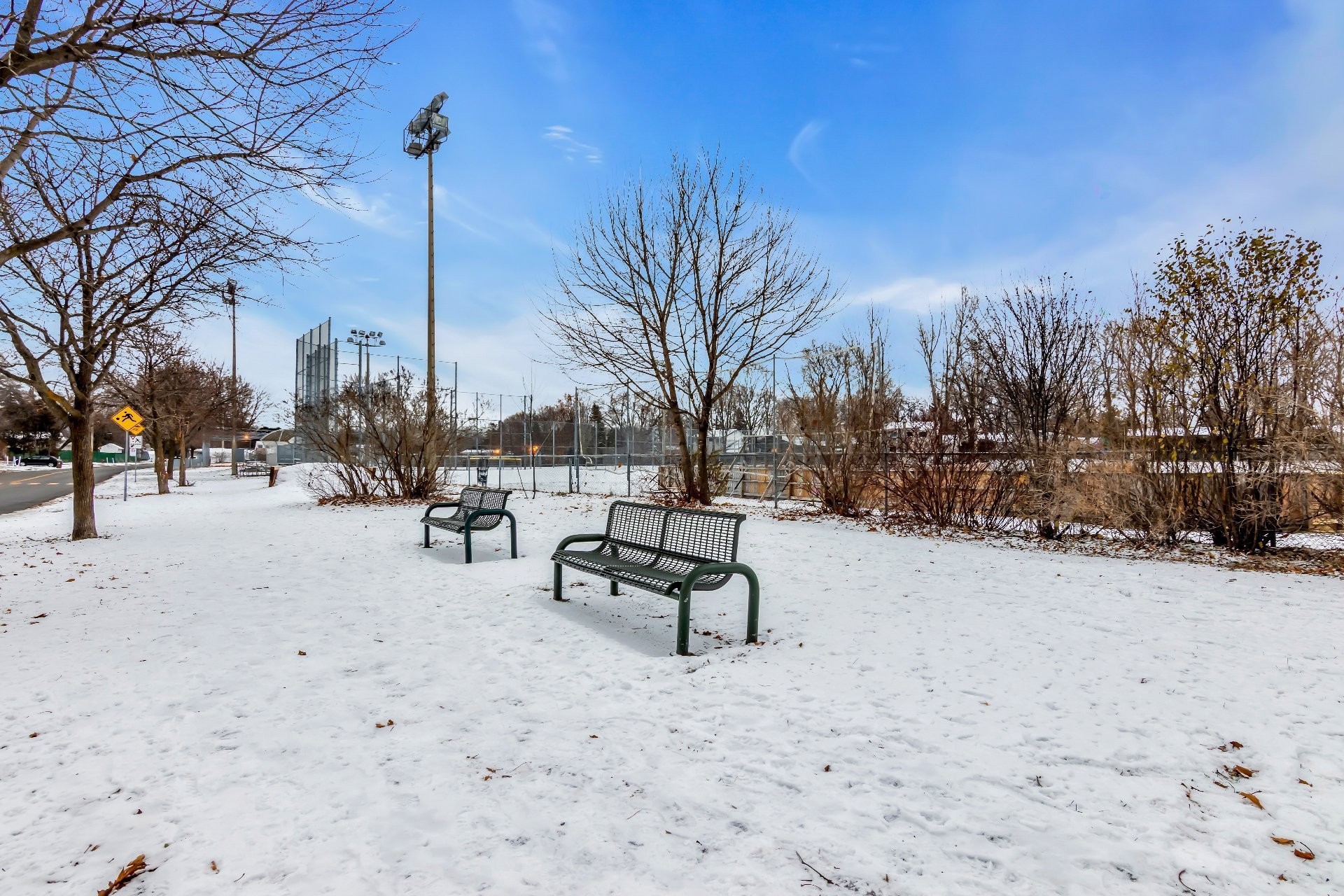 









12809


Rue Brook

,
Montréal (Pierrefonds-Roxboro),




QC
H8Z1C1

