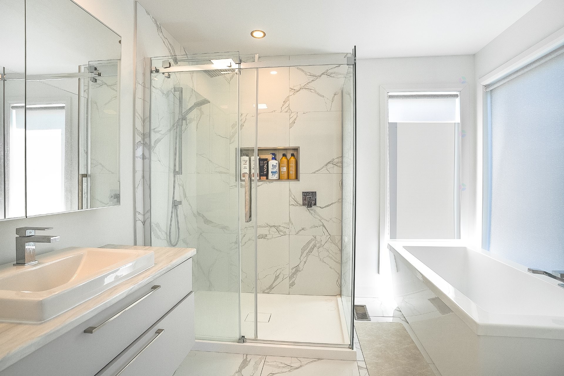 









24


Av. des Chênes

,
Candiac,




QC
J5R0V6

