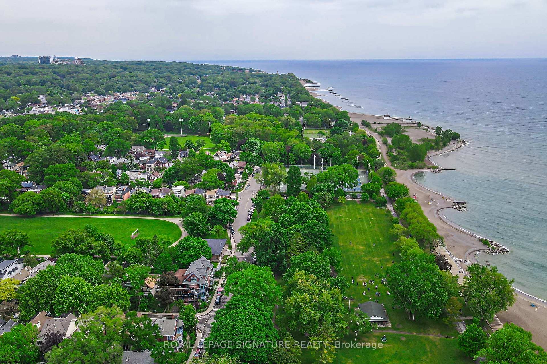 









101


Glen Manor

Drive, 6,
Toronto,




ON
M4E 3V3

