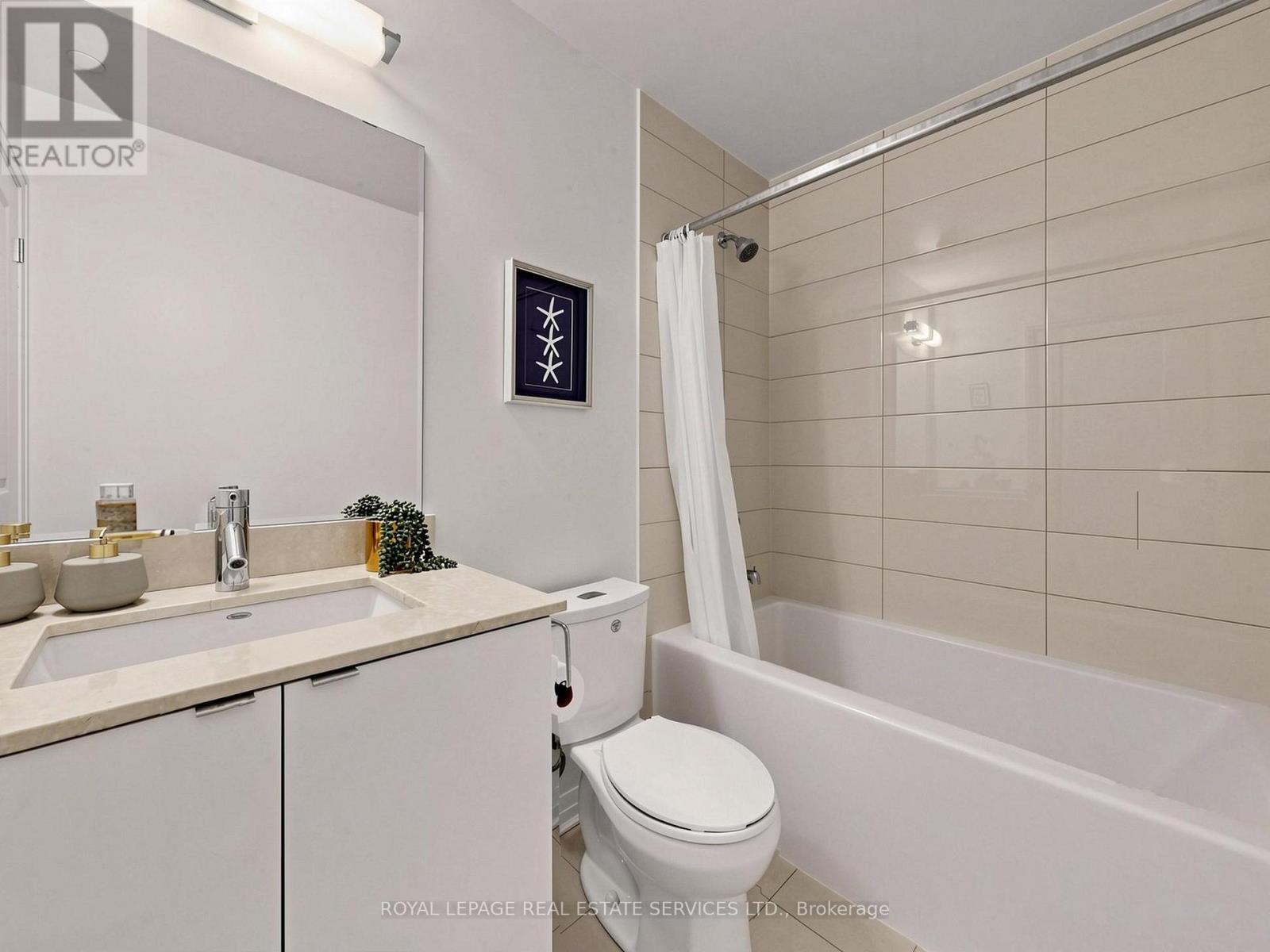 












2808 - 59 ANNIE CRAIG DRIVE

,
Toronto,




Ontario
M8V0C4

