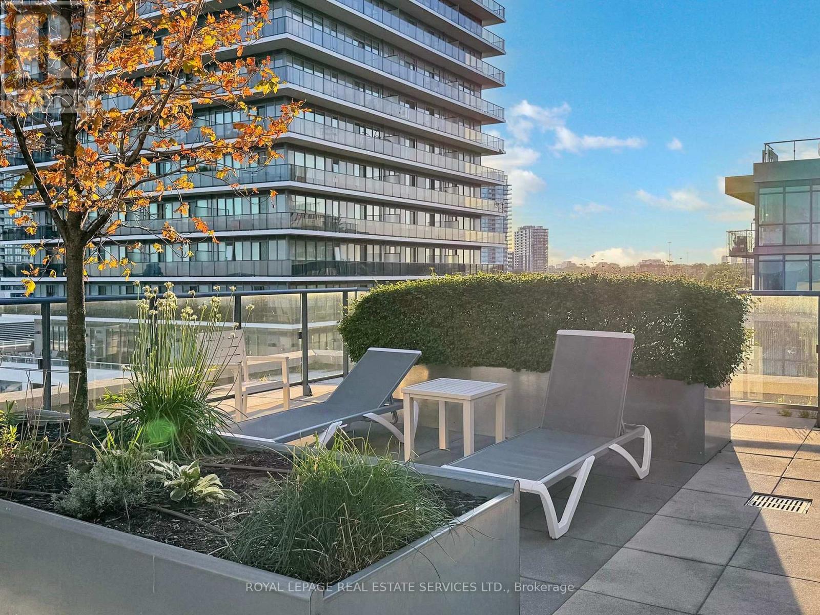 












2808 - 59 ANNIE CRAIG DRIVE

,
Toronto,




Ontario
M8V0C4

