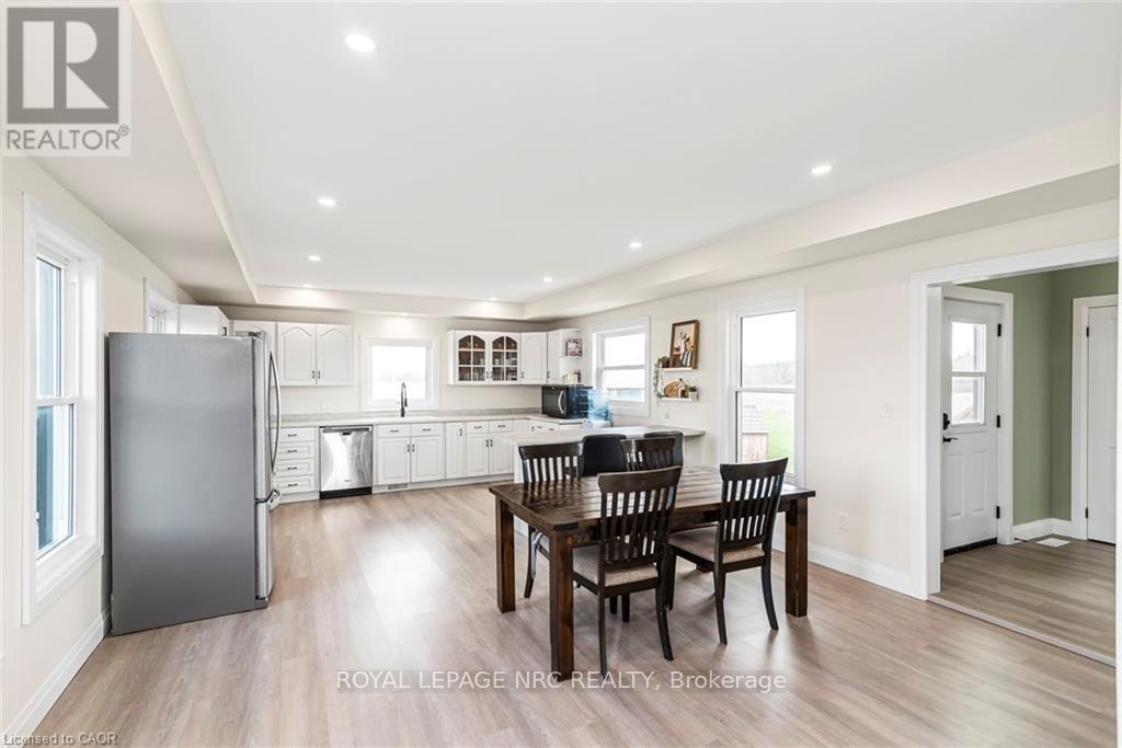 












136 RYMER ROAD

,
Haldimand (Dunnville),




Ontario
N0A1K0

