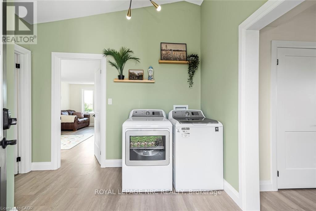 












136 RYMER ROAD

,
Haldimand (Dunnville),




Ontario
N0A1K0

