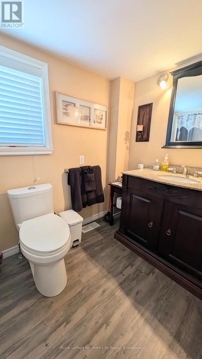 












30 PRESQU'ILE ROAD

,
West Nipissing (Verner),




Ontario
P0H2M0

