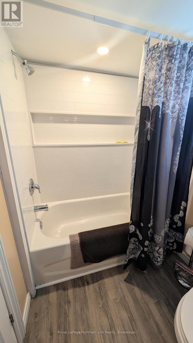 












30 PRESQU'ILE ROAD

,
West Nipissing (Verner),




Ontario
P0H2M0

