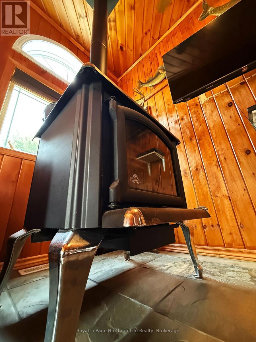 












30 PRESQU'ILE ROAD

,
West Nipissing (Verner),




Ontario
P0H2M0

