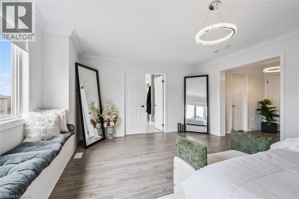 












145 HARPIN Way E

,
Centre Wellington,




Ontario
N1M2W3

