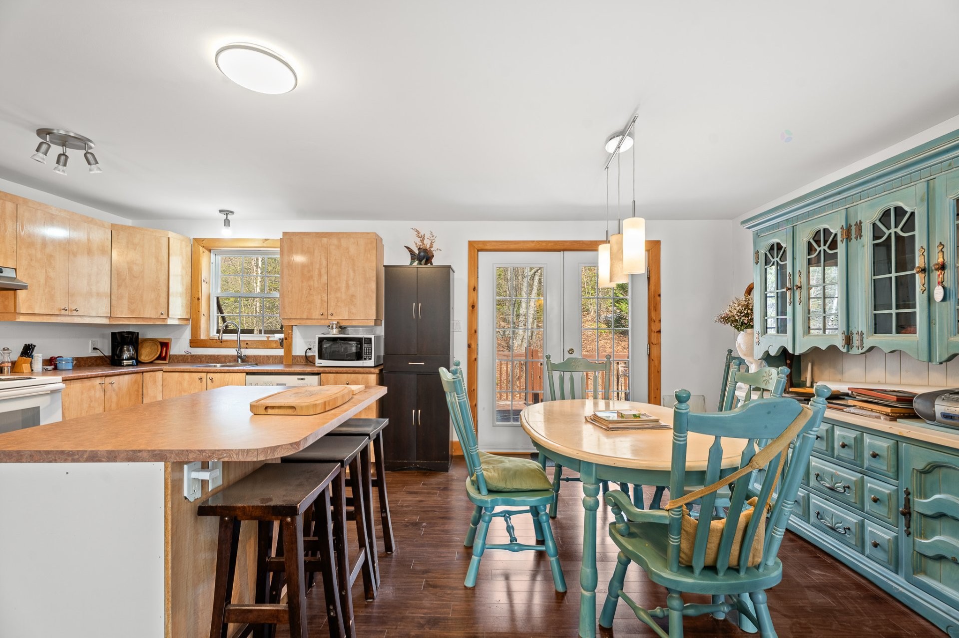 









22


Rue du Joli-Bosquet

,
Sainte-Marguerite-du-Lac-Masson,




QC
J0T1L0

