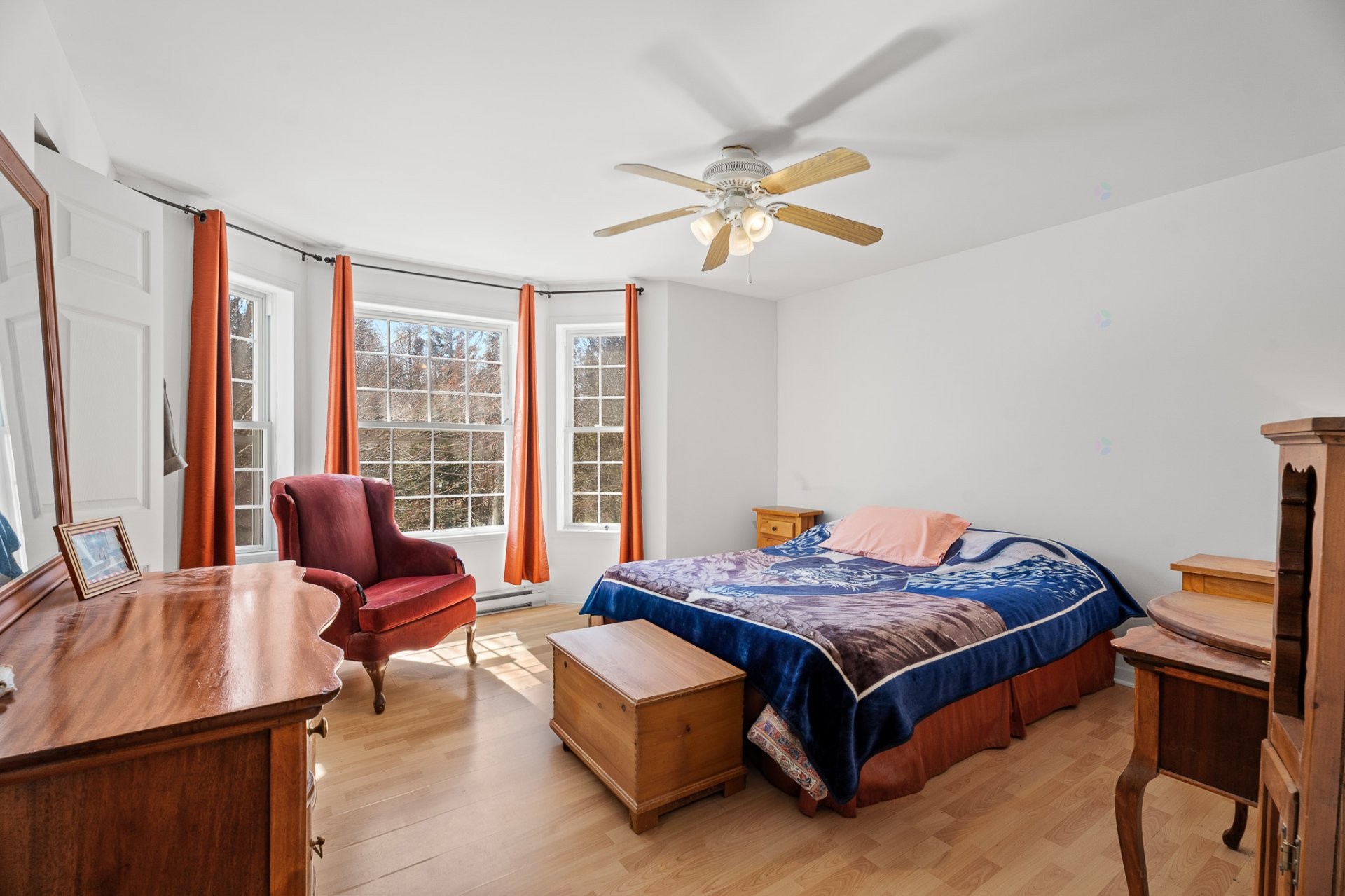 









22


Rue du Joli-Bosquet

,
Sainte-Marguerite-du-Lac-Masson,




QC
J0T1L0

