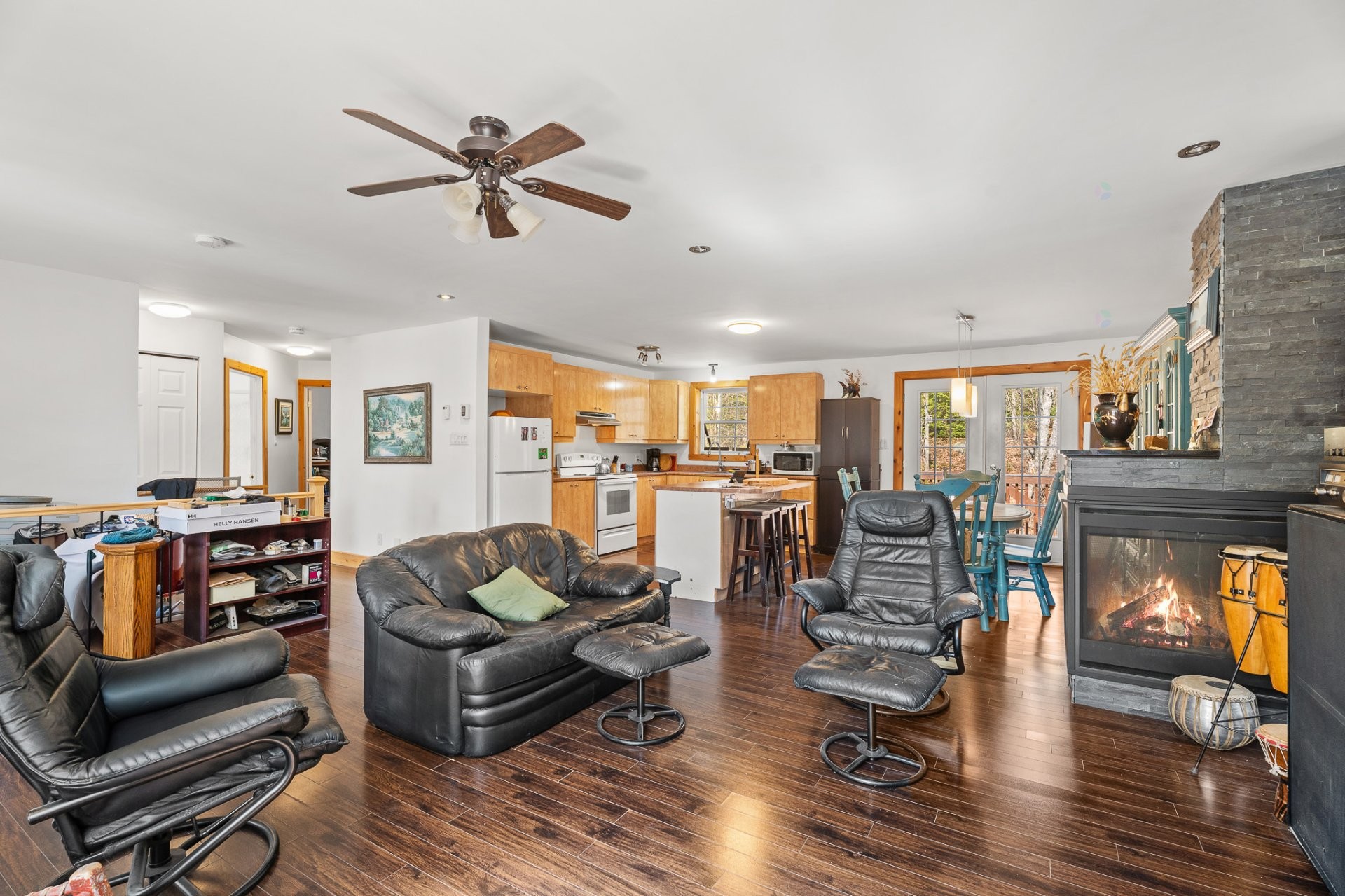 









22


Rue du Joli-Bosquet

,
Sainte-Marguerite-du-Lac-Masson,




QC
J0T1L0

