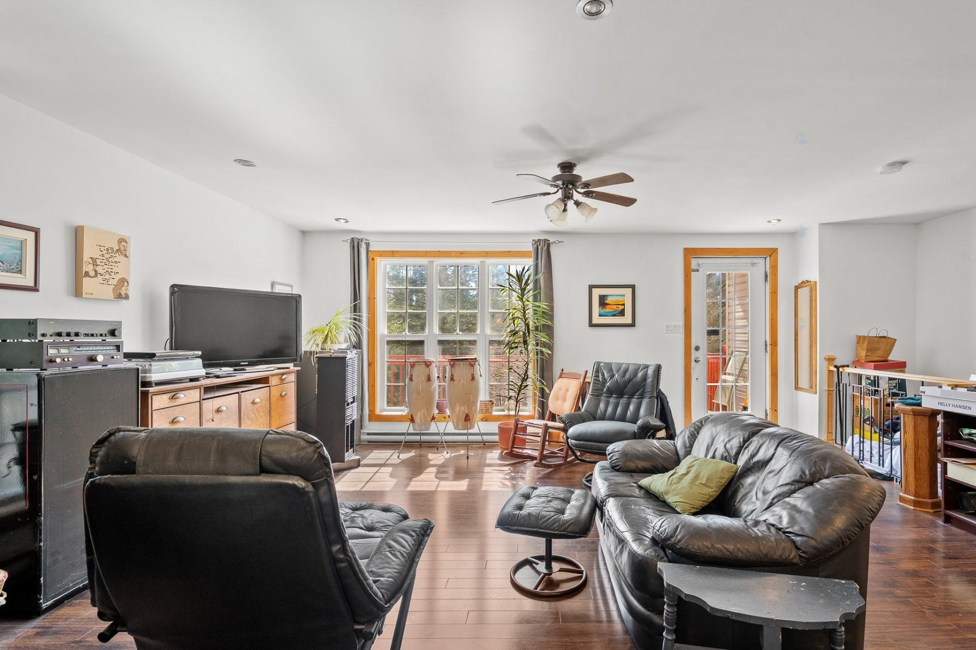 









22


Rue du Joli-Bosquet

,
Sainte-Marguerite-du-Lac-Masson,




QC
J0T1L0

