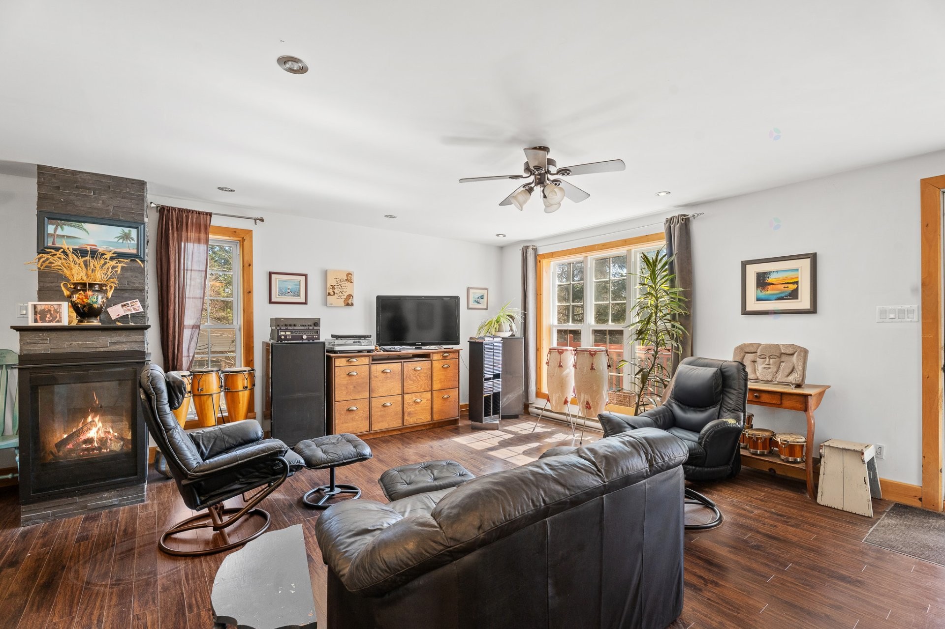 









22


Rue du Joli-Bosquet

,
Sainte-Marguerite-du-Lac-Masson,




QC
J0T1L0

