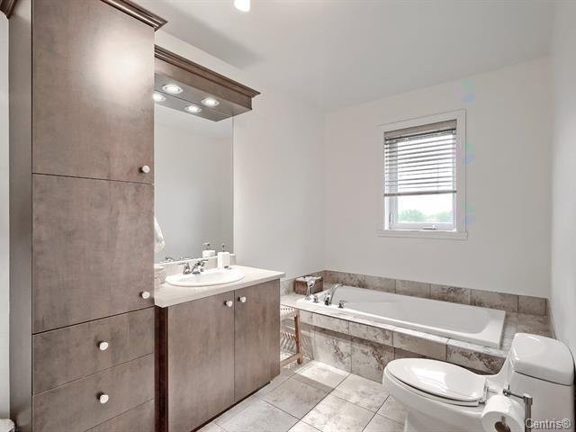 









5


Crois. de Cambrai

, 7,
Châteauguay,




QC
J6K5H3

