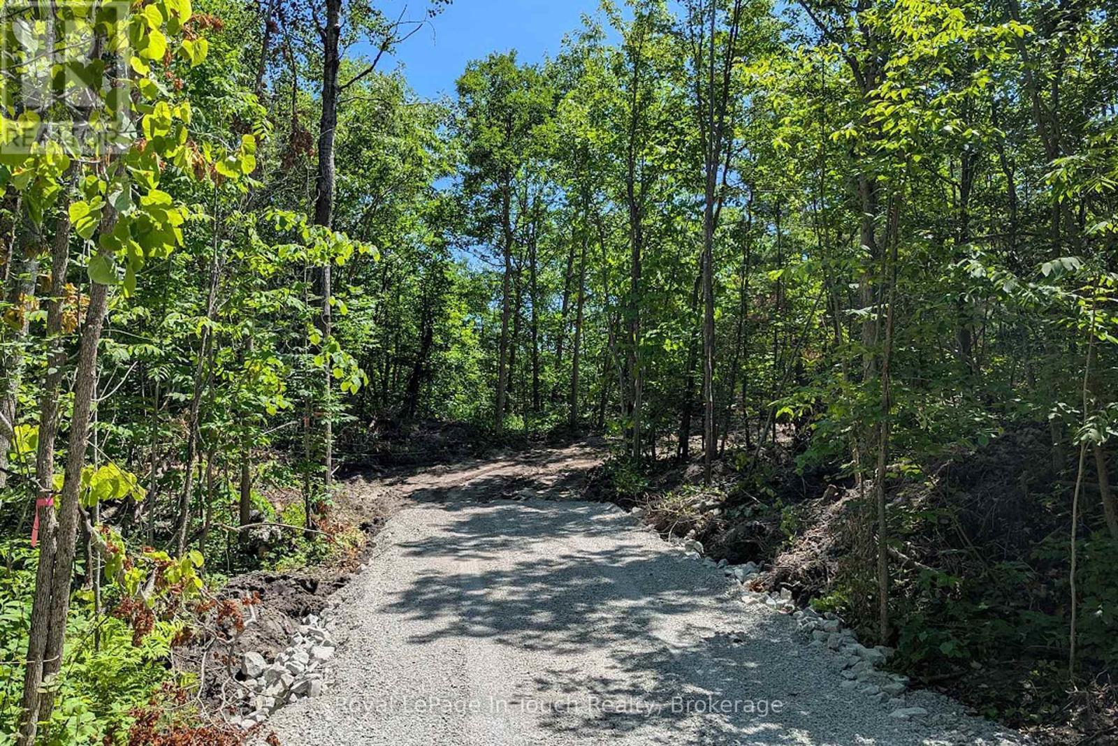 












434 SOUTH BAY ROAD

,
Georgian Bay (Baxter),




Ontario
L0K1S0

