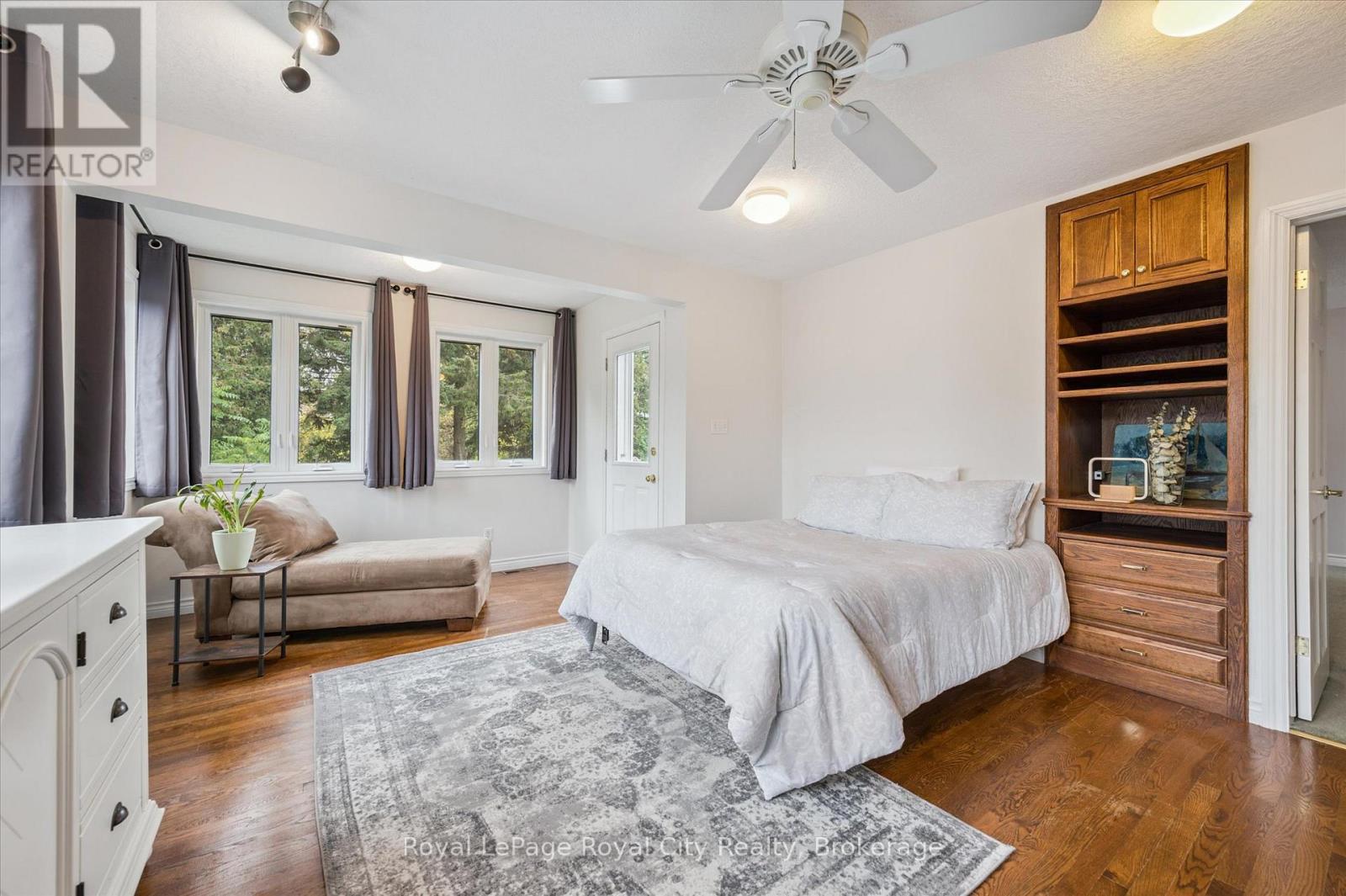 












6548 BEATTY LINE N

,
Centre Wellington (Fergus),




Ontario
N1M2W3

