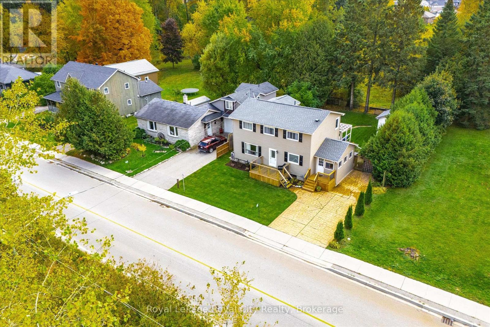 












6548 BEATTY LINE N

,
Centre Wellington (Fergus),




Ontario
N1M2W3

