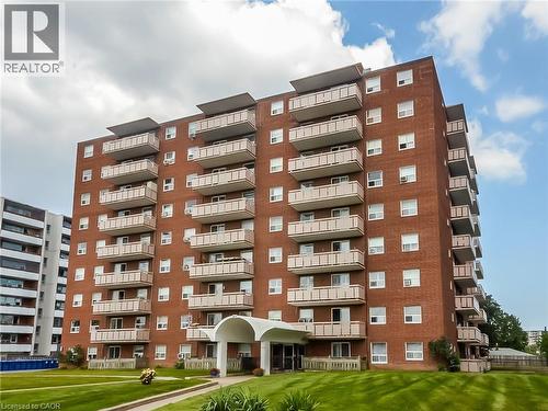 Featured Listing Photo 
