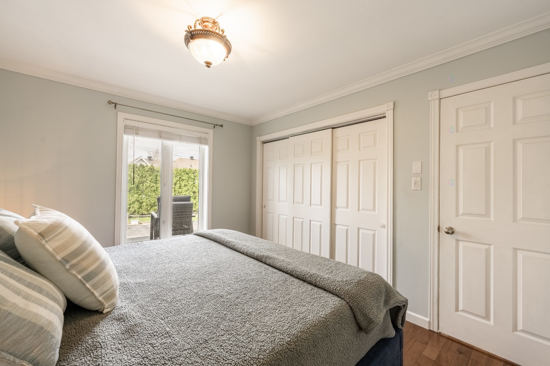 









179


Rue Mailloux

,
Saint-Jean-sur-Richelieu,




QC
J2W1N9

