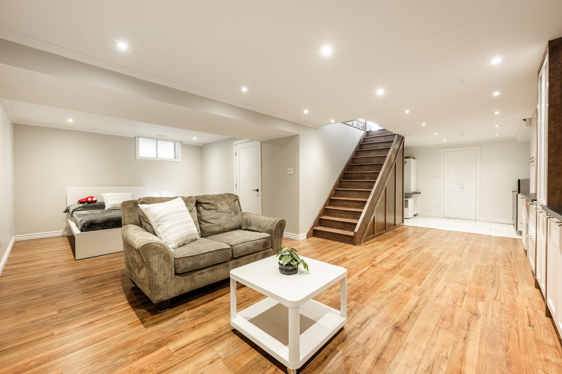 









179


Rue Mailloux

,
Saint-Jean-sur-Richelieu,




QC
J2W1N9

