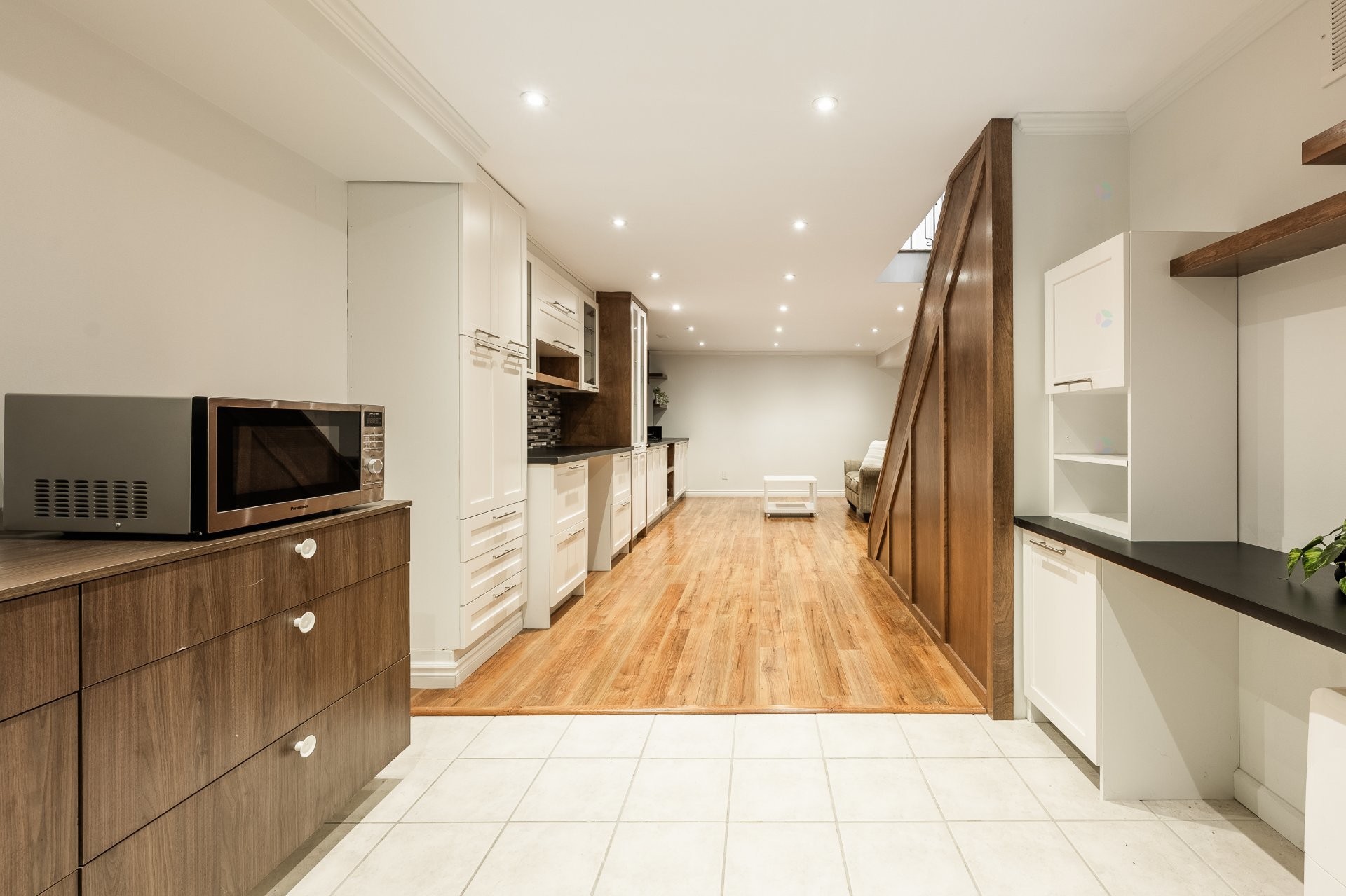 









179


Rue Mailloux

,
Saint-Jean-sur-Richelieu,




QC
J2W1N9


