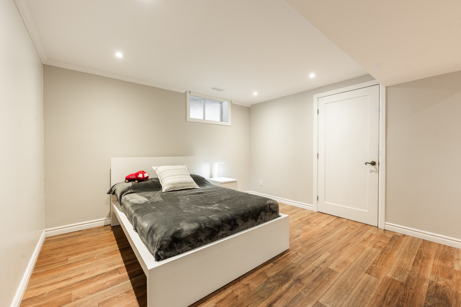 









179


Rue Mailloux

,
Saint-Jean-sur-Richelieu,




QC
J2W1N9

