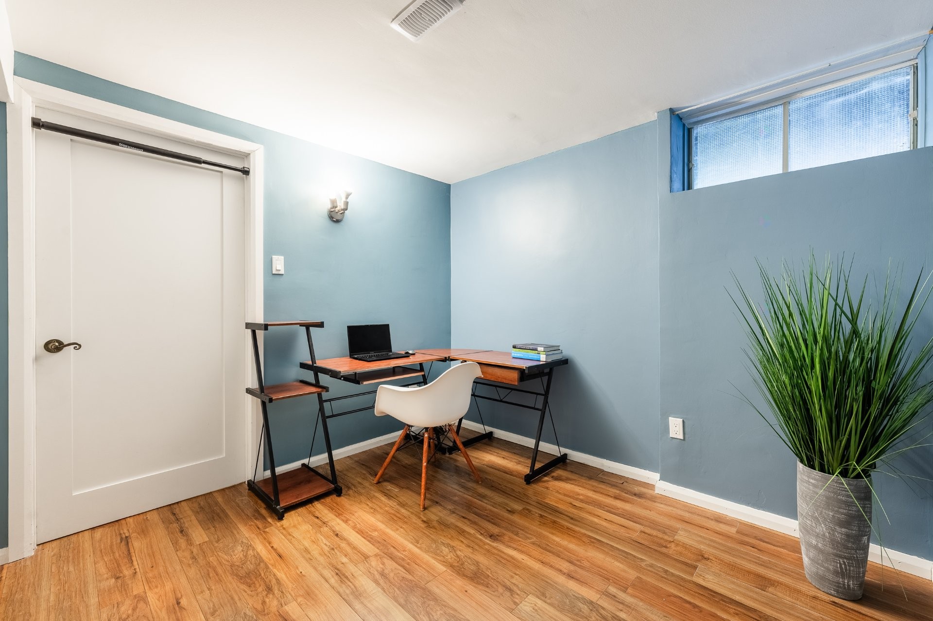 









179


Rue Mailloux

,
Saint-Jean-sur-Richelieu,




QC
J2W1N9

