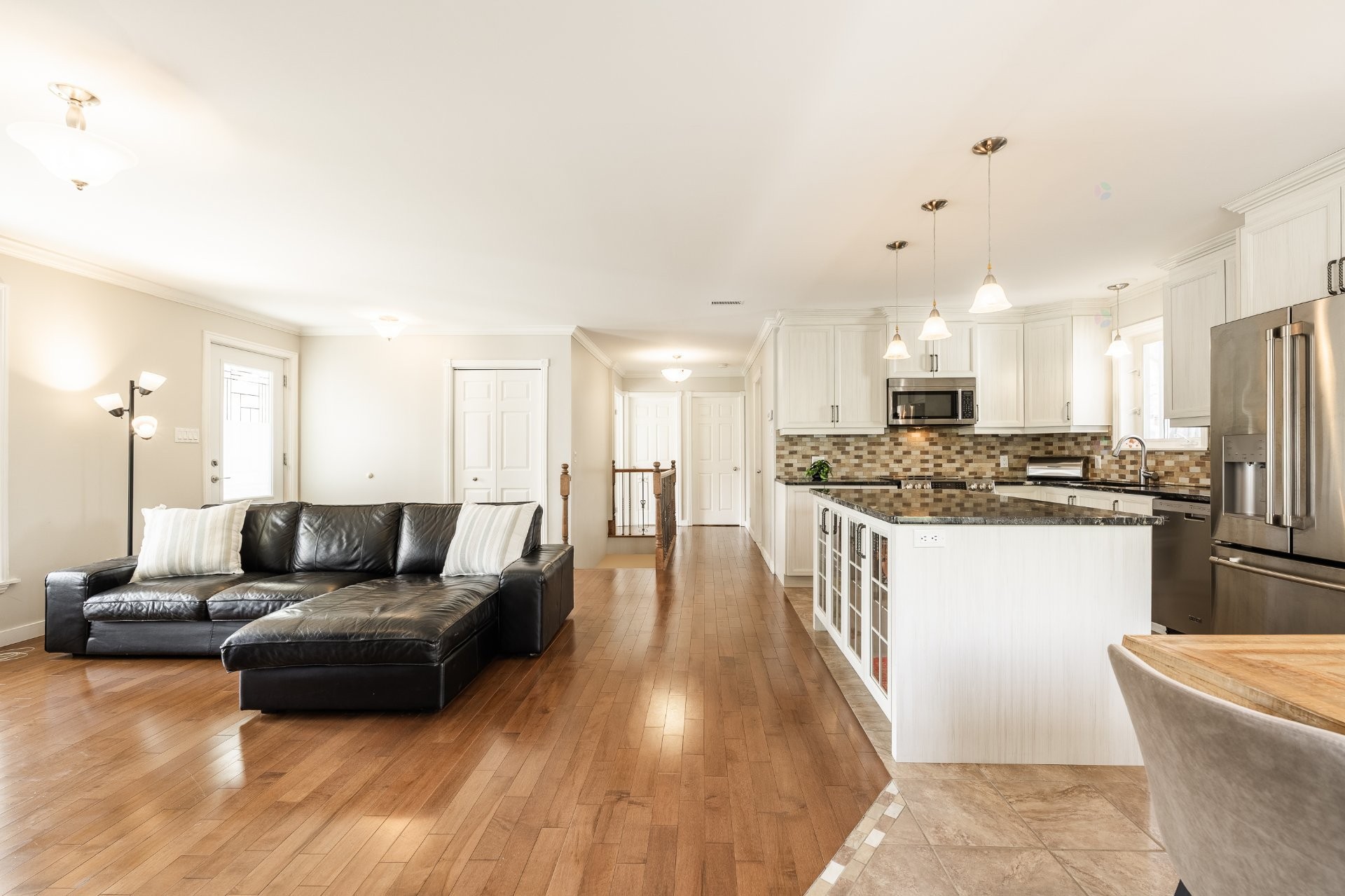 









179


Rue Mailloux

,
Saint-Jean-sur-Richelieu,




QC
J2W1N9

